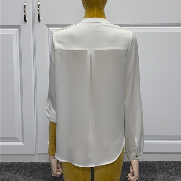 Forever 21 women’s button down blouse - Picture 3 of 9